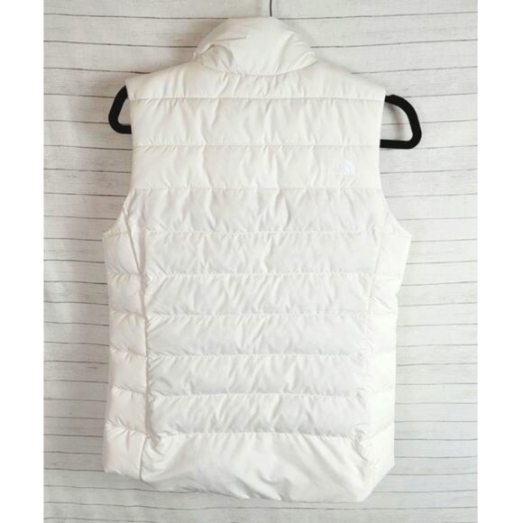 The North Face Aconcagua 3 Insulated Vest in White Dune, sz Small - Picture 9 of 14
